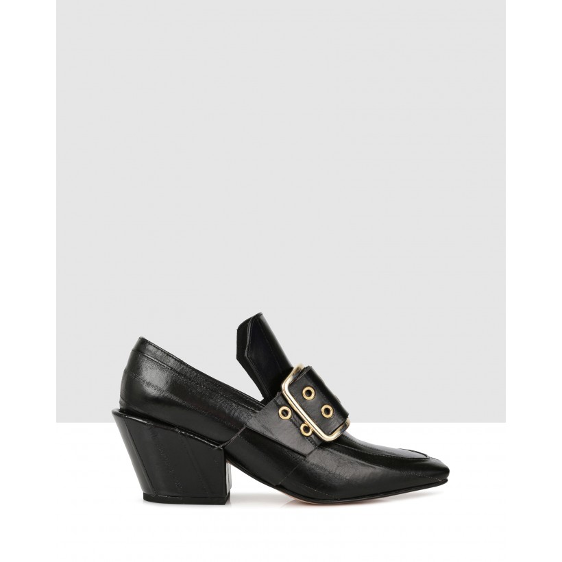 Frana Court Shoes Black by Beau Coops