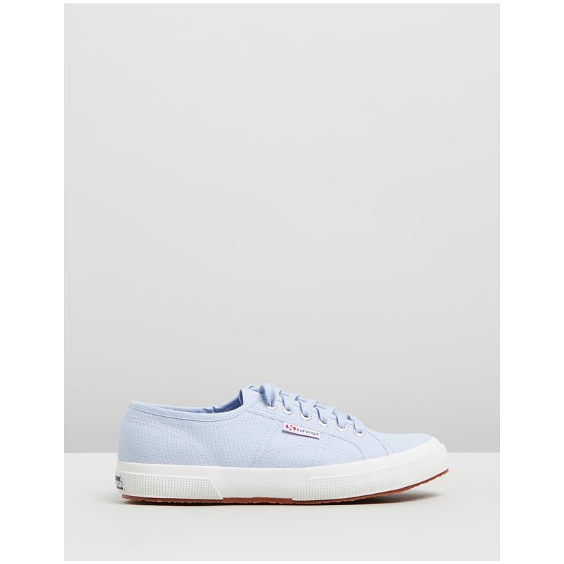 2750 Cotu Classic - Women's Azure Erica by Superga