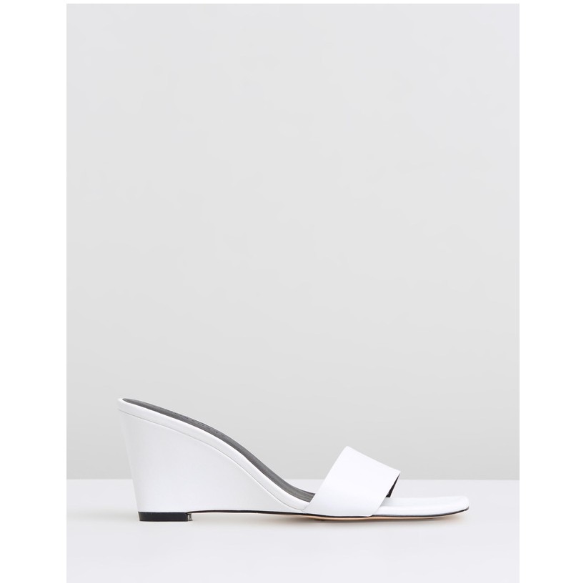 Alix Leather Wedges White Leather by Atmos&Here