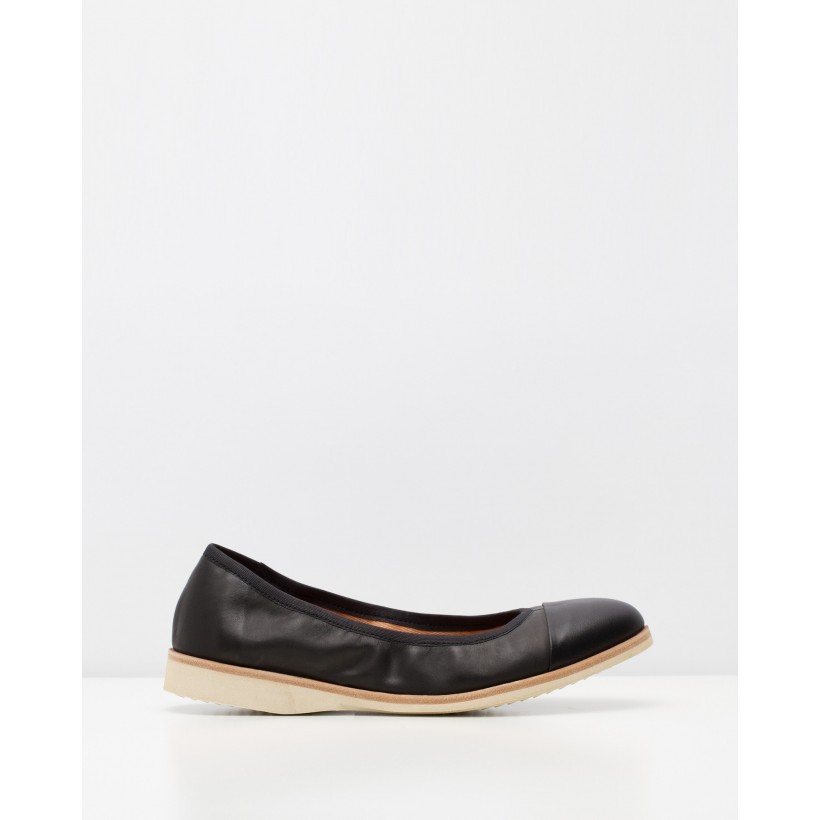 Ballet Flats Black by Rollie