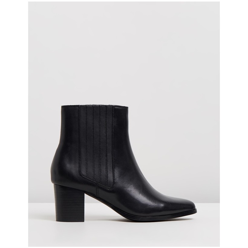 Basia Leather Ankle Boots Black Leather by Atmos&Here