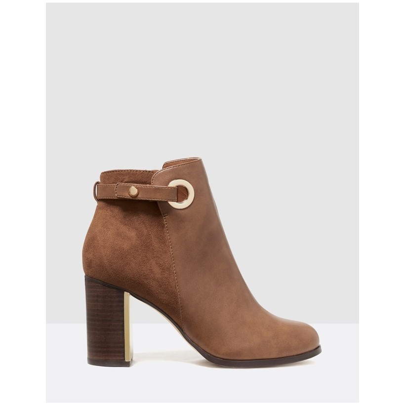Blake Block Heel Boots Tan by Forever New