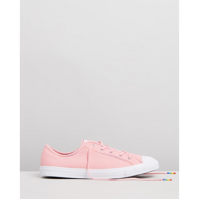 converse chuck taylor all star dainty sneakers in pink