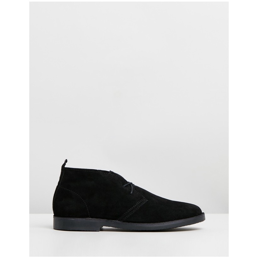 Copenhagen Suede Desert Boots Black by Staple Superior