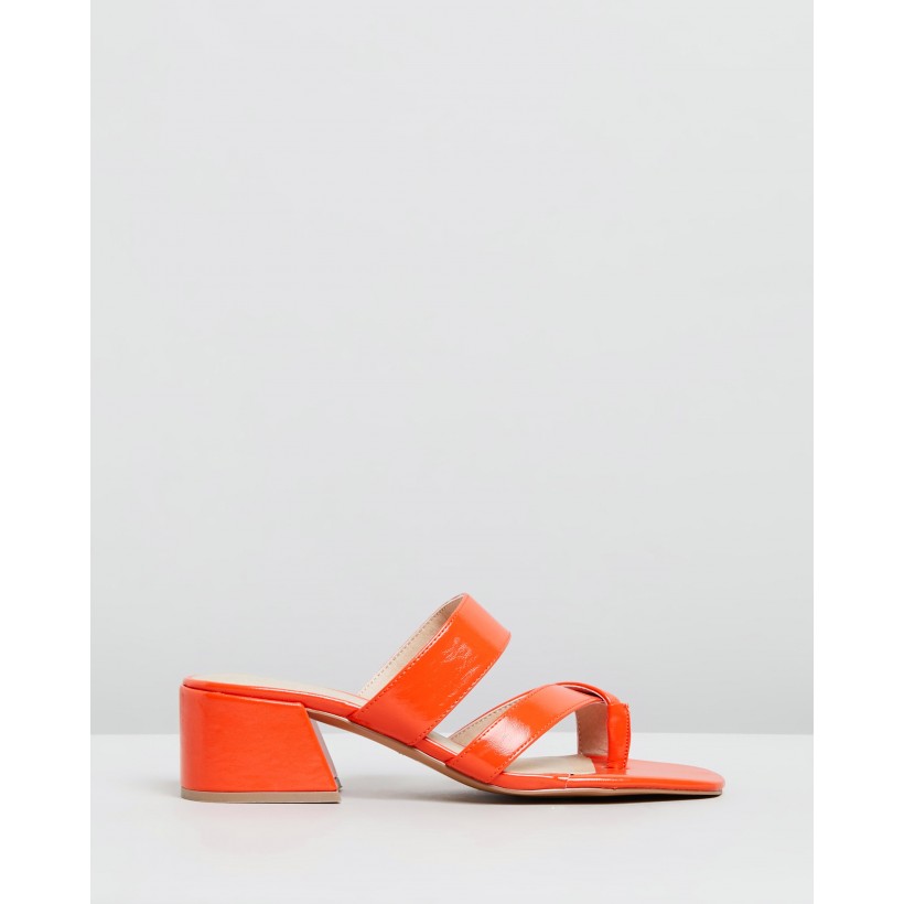 Darcy Toe Loop Sandals Red by Topshop