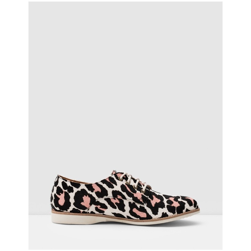 Derby Shoes Off White & Pink Leopard by Rollie