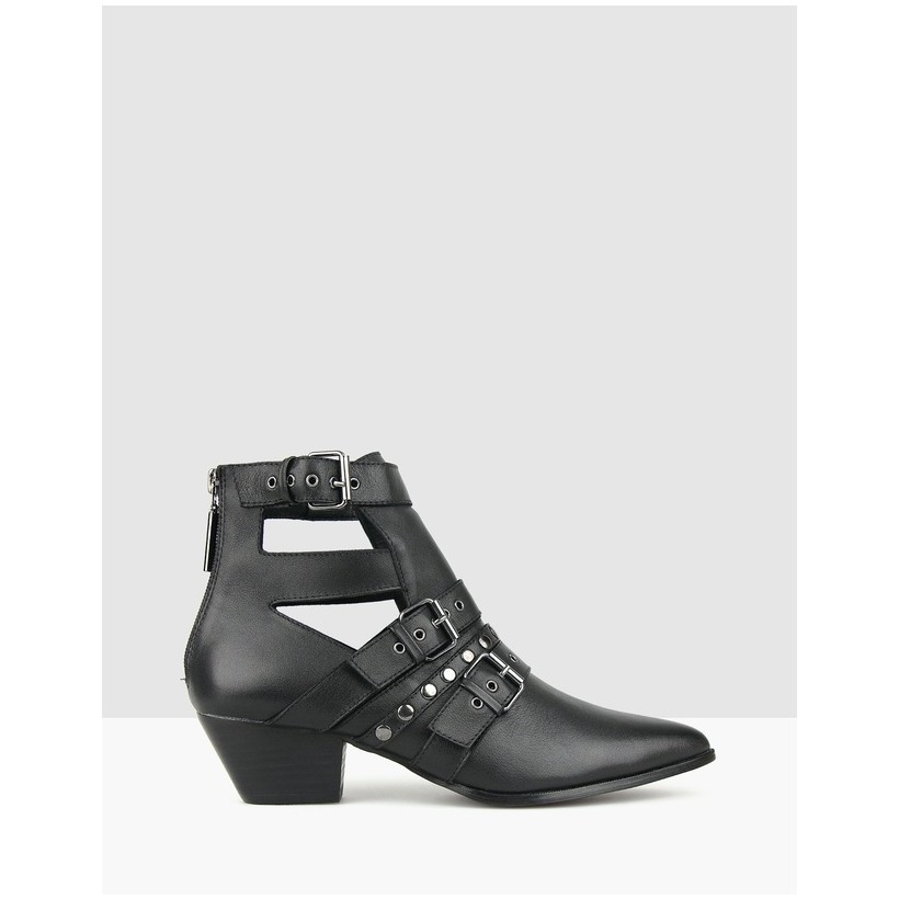 Firepower Pointed Leather Buckle Boots Black by Zu