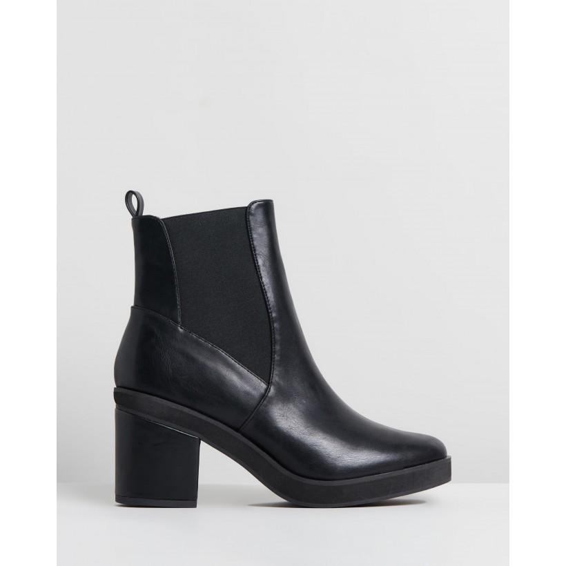 Frankee Ankle Boots Black by Dazie