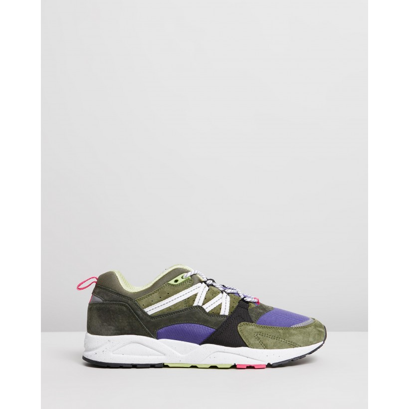 Fusion 2.0 - Men's Forest Night & Bright White by Karhu