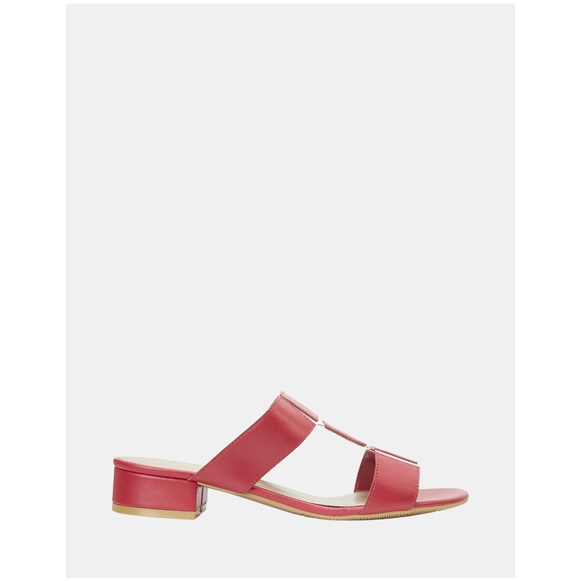 Gigi RED GLOVE by Easy Steps