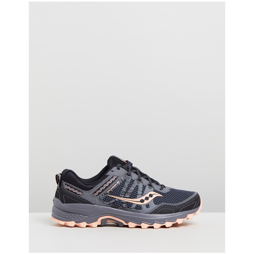 Grid Excursion TR12 Wide Sneakers - Women's Grey & Peach by Saucony