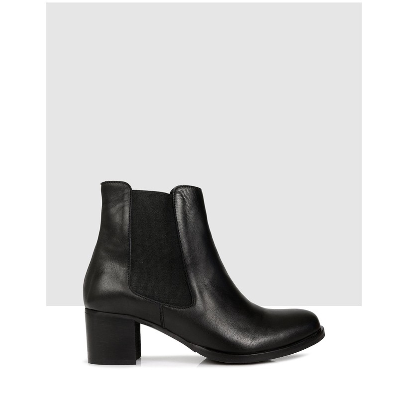 Hanna Ankle Boots Black by Sempre Di