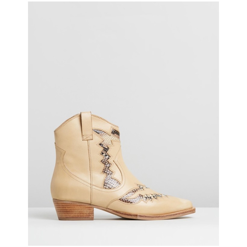 Jacky-Jo Western Boots Cappuccino by Bronx