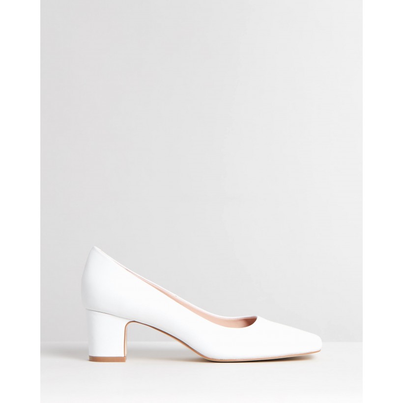 Leigh Leather Pumps White Leather by Atmos&Here