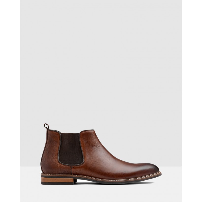Lucca Chelsea Boots Tan by Aq By Aquila