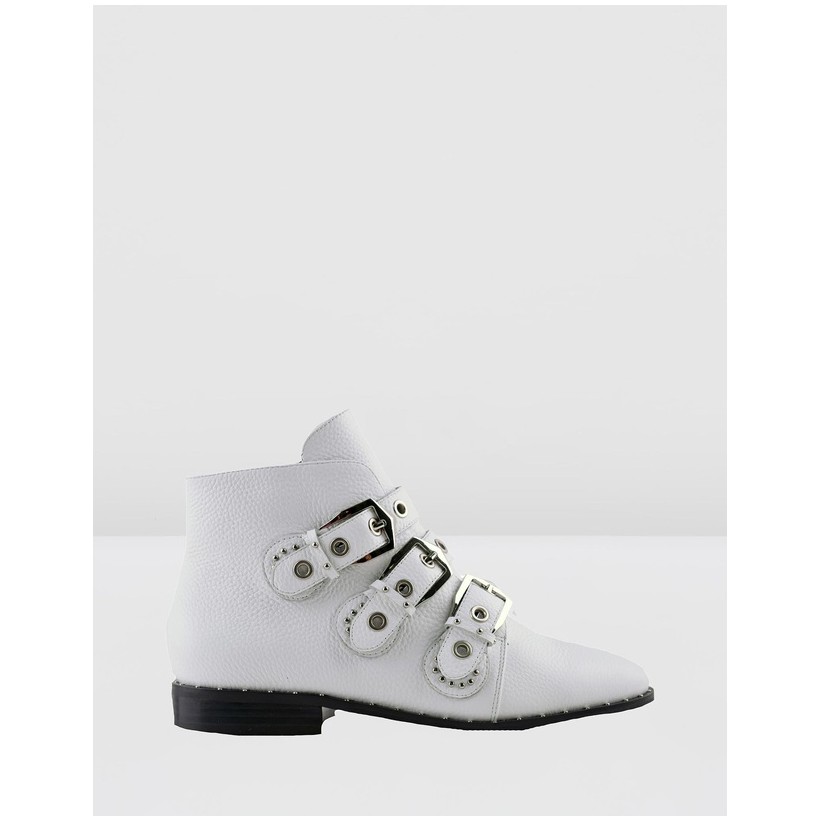 Maxwell Boots White by Sol Sana