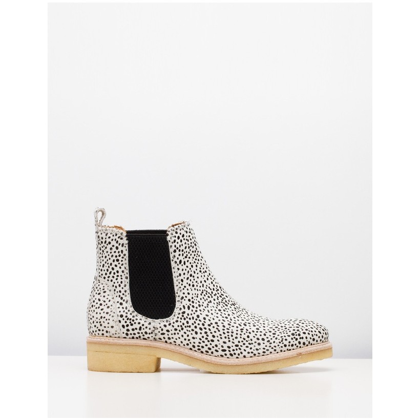 Mira Chelsea Boots Snow Leopard by Rollie