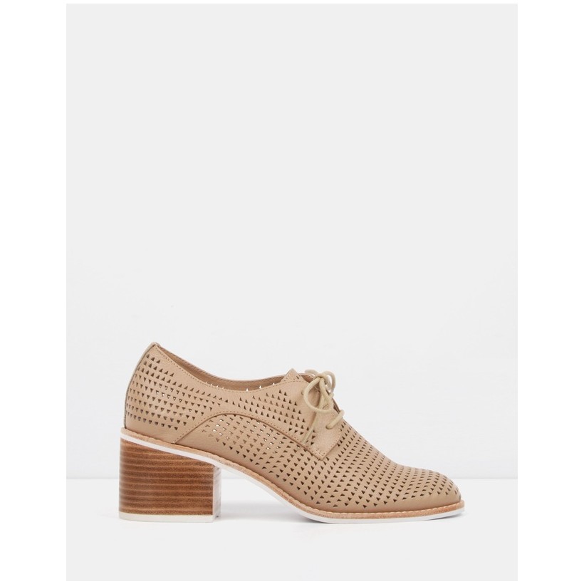 Molly Mid Heel Shoes Nude Leather by Jo Mercer