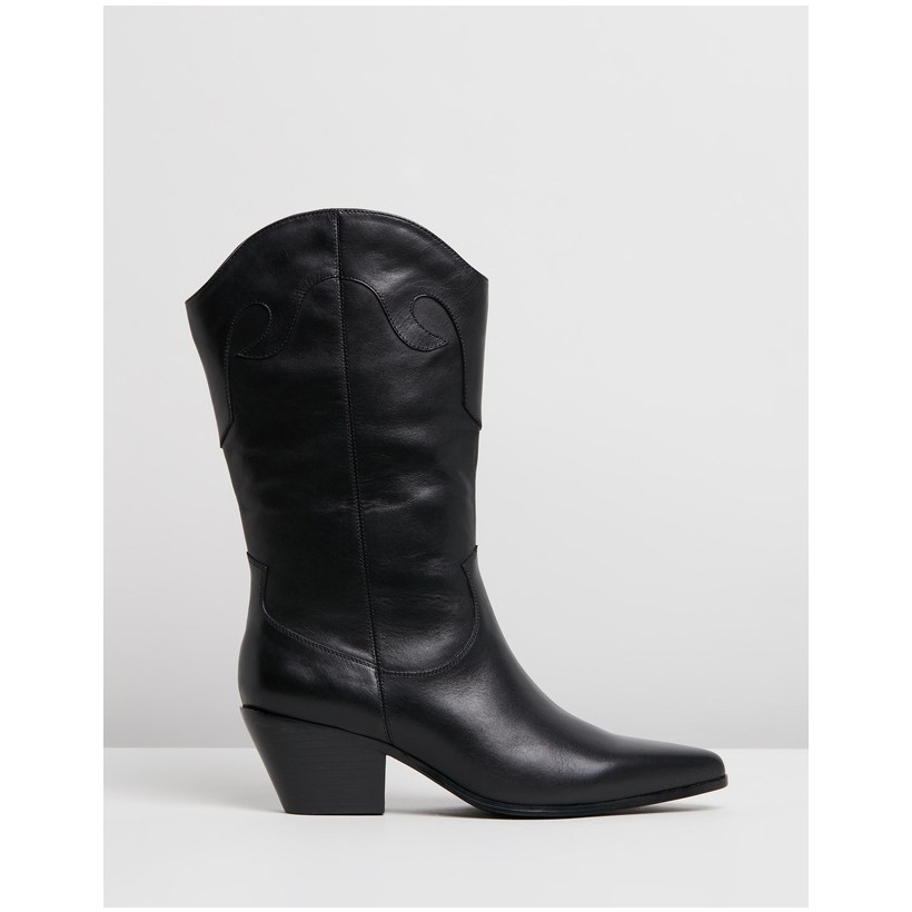 Orlando Leather Boots Black Leather by Atmos&Here
