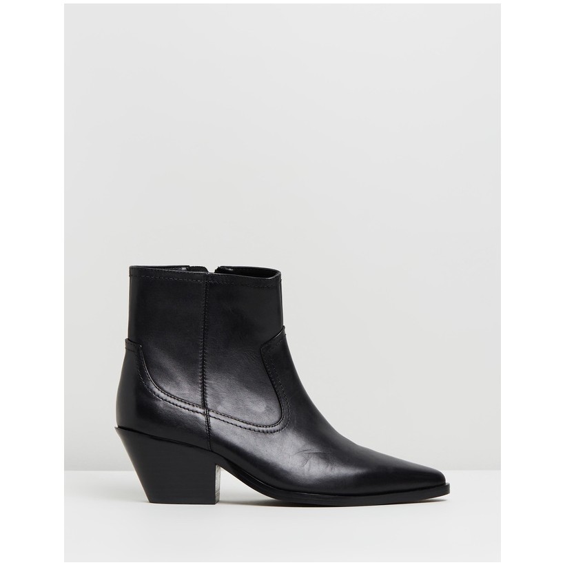 Overton Leather Ankle Boots Black Leather by Atmos&Here