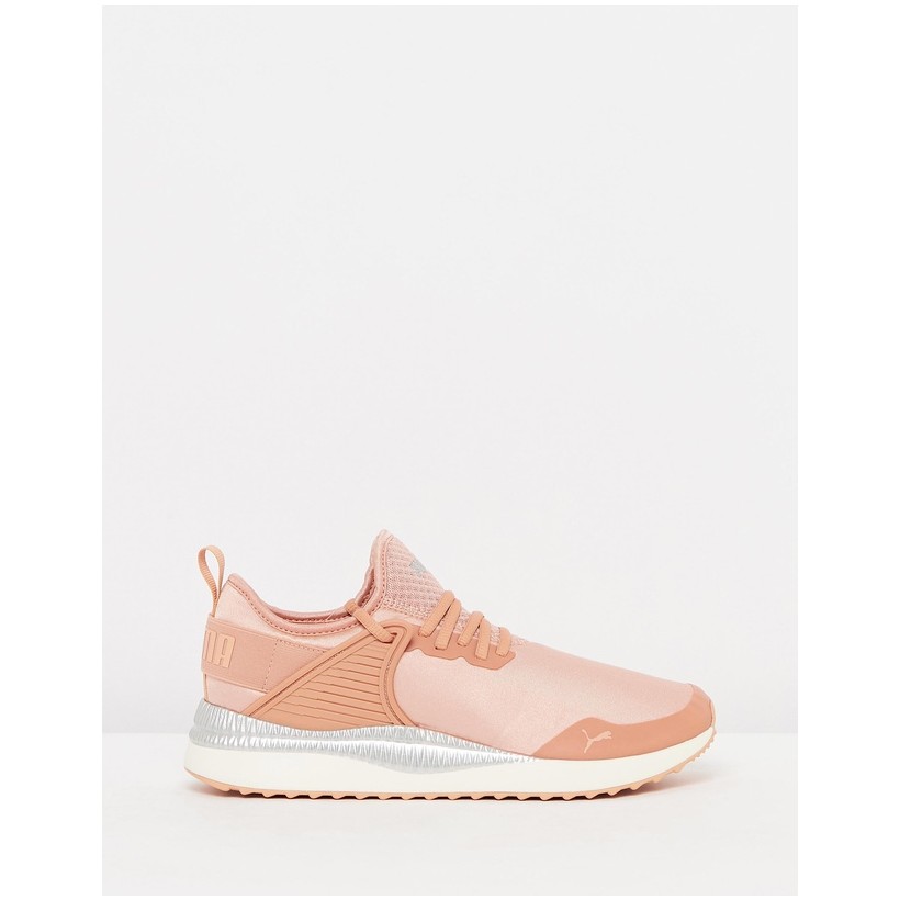Pacer Next Cage - Women's Dusty Coral & Whisper White by Puma
