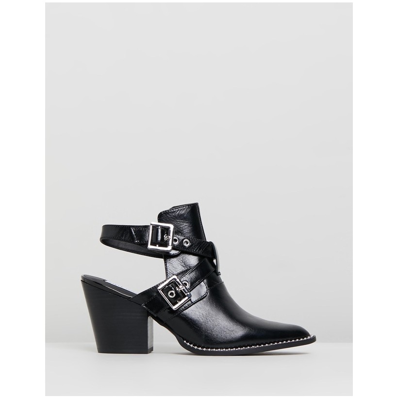 Powered Black Leather by Steve Madden