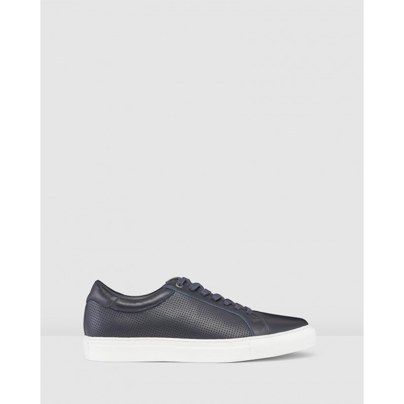 Smith Sneakers Navy by Aq By Aquila