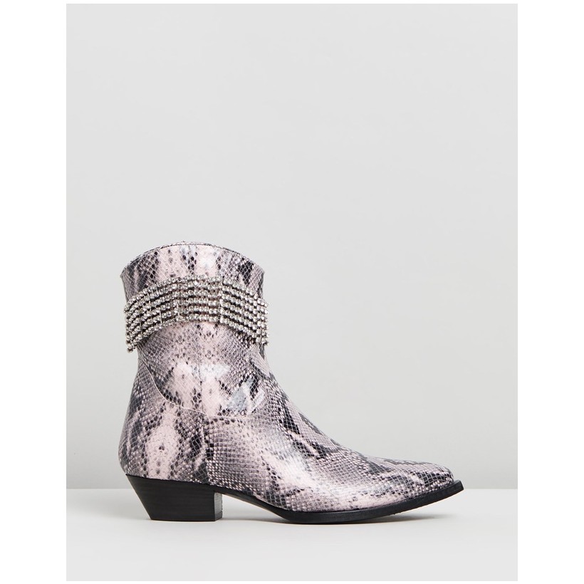 Snake-Effect Ankle Boots Pink Snake by Chiara Ferragni