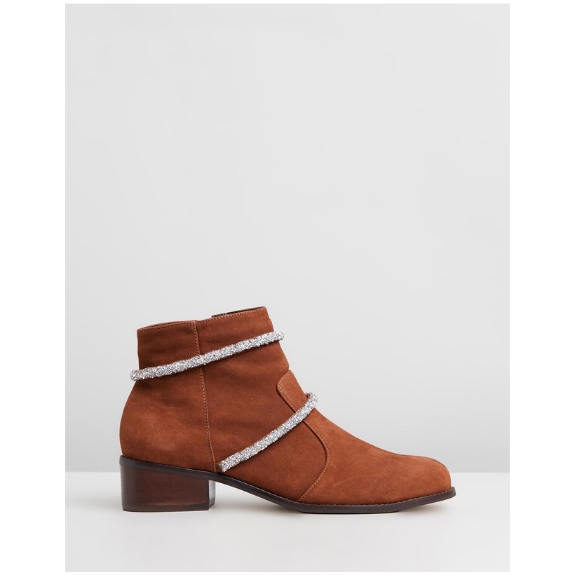 Sydney Caramel by Nina Armando