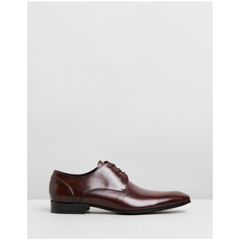 Tiptop Lace-Up Brown by Kenneth Cole