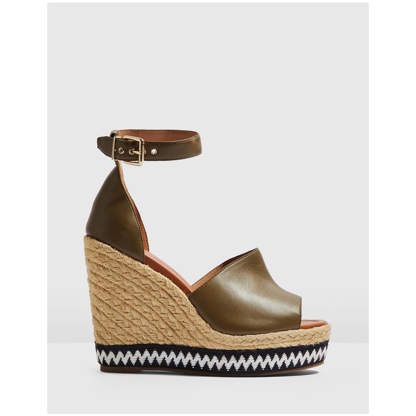 Wing Wedges Khaki by Topshop