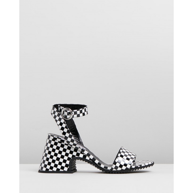 Lydia Sandals Black & White by Mcq By Alexander Mcqueen
