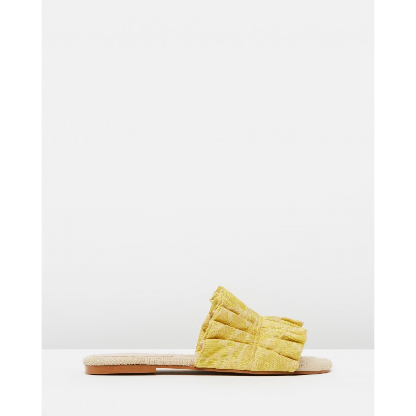 Moly Sandals Yellow by M.N.G