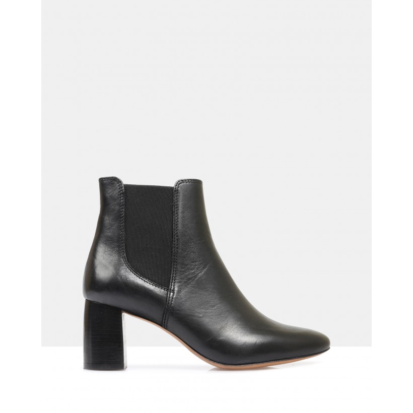 Wininsy Ankle Boots Black by Sempre Di