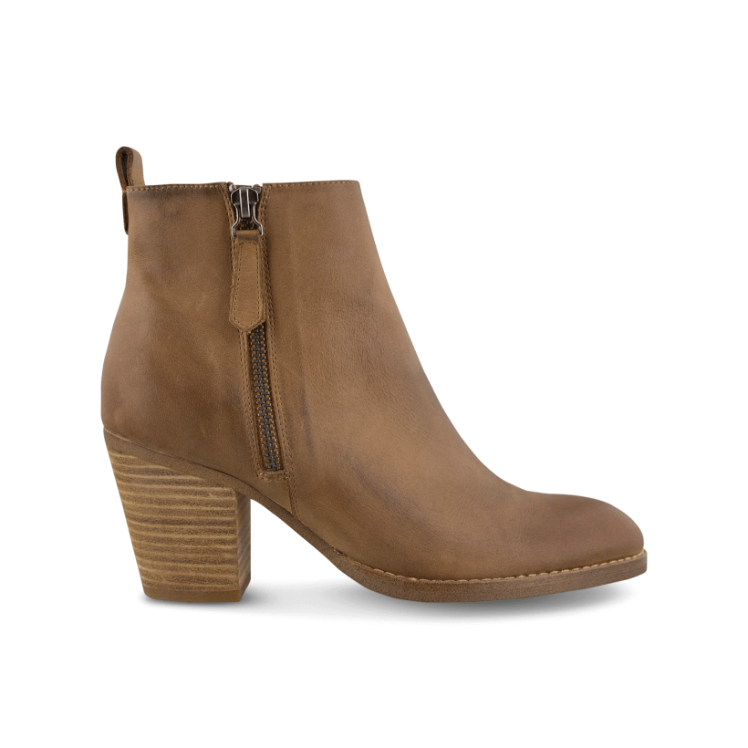 Lance Rust Diesel/Choc Wax Ankle Boots by Tony Bianco Shoes
