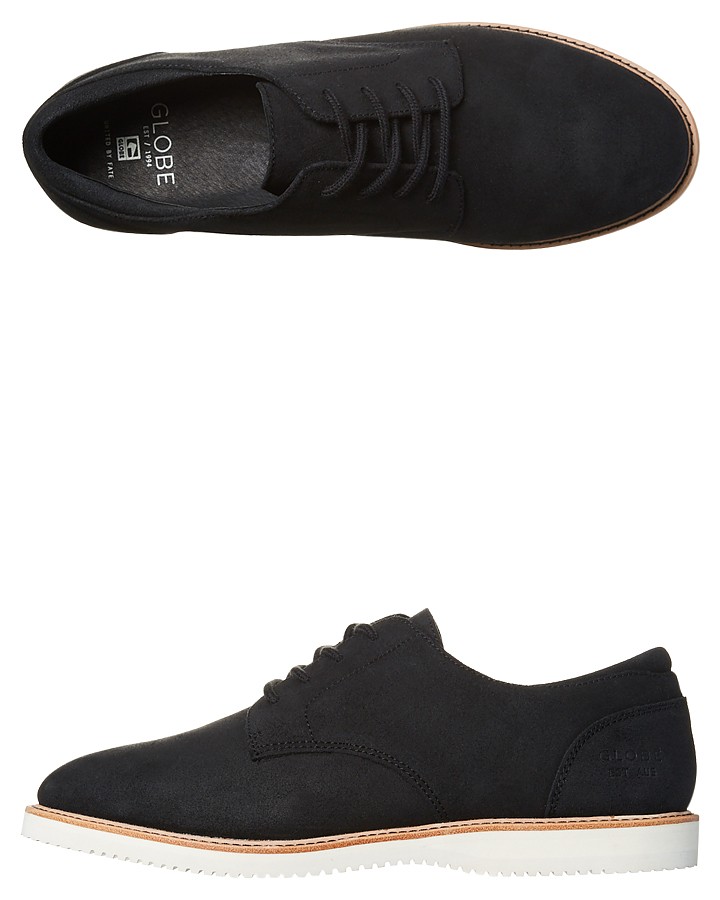 Globe wolf hotsell leather shoe