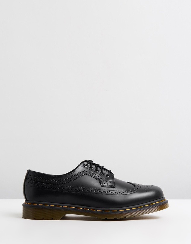 3989 YS Smooth Shoes - Unisex Black Smooth by Dr Martens | ShoeSales