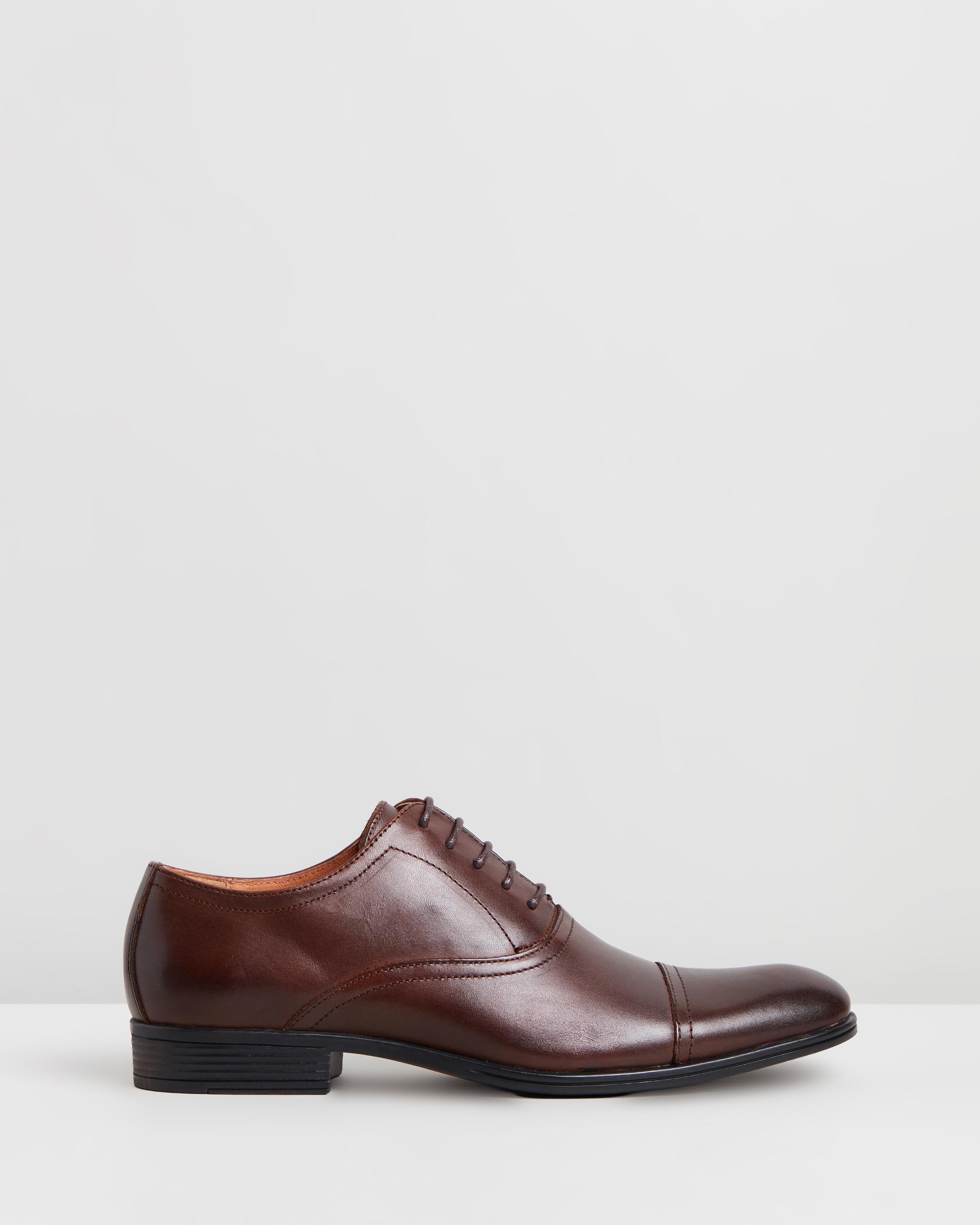Accolade Performance Shoes Brown by Banks | ShoeSales
