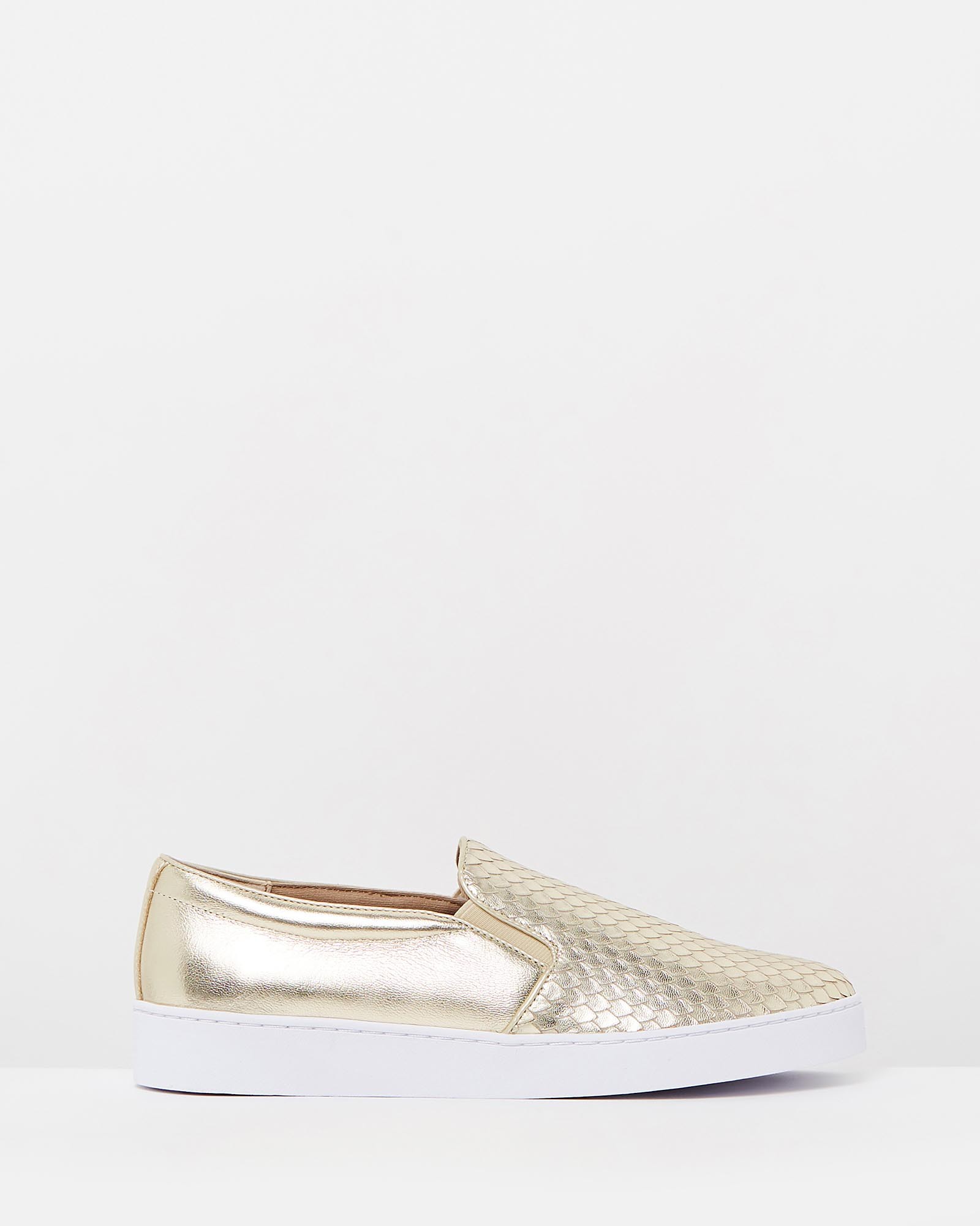 vionic midi slip on sneaker