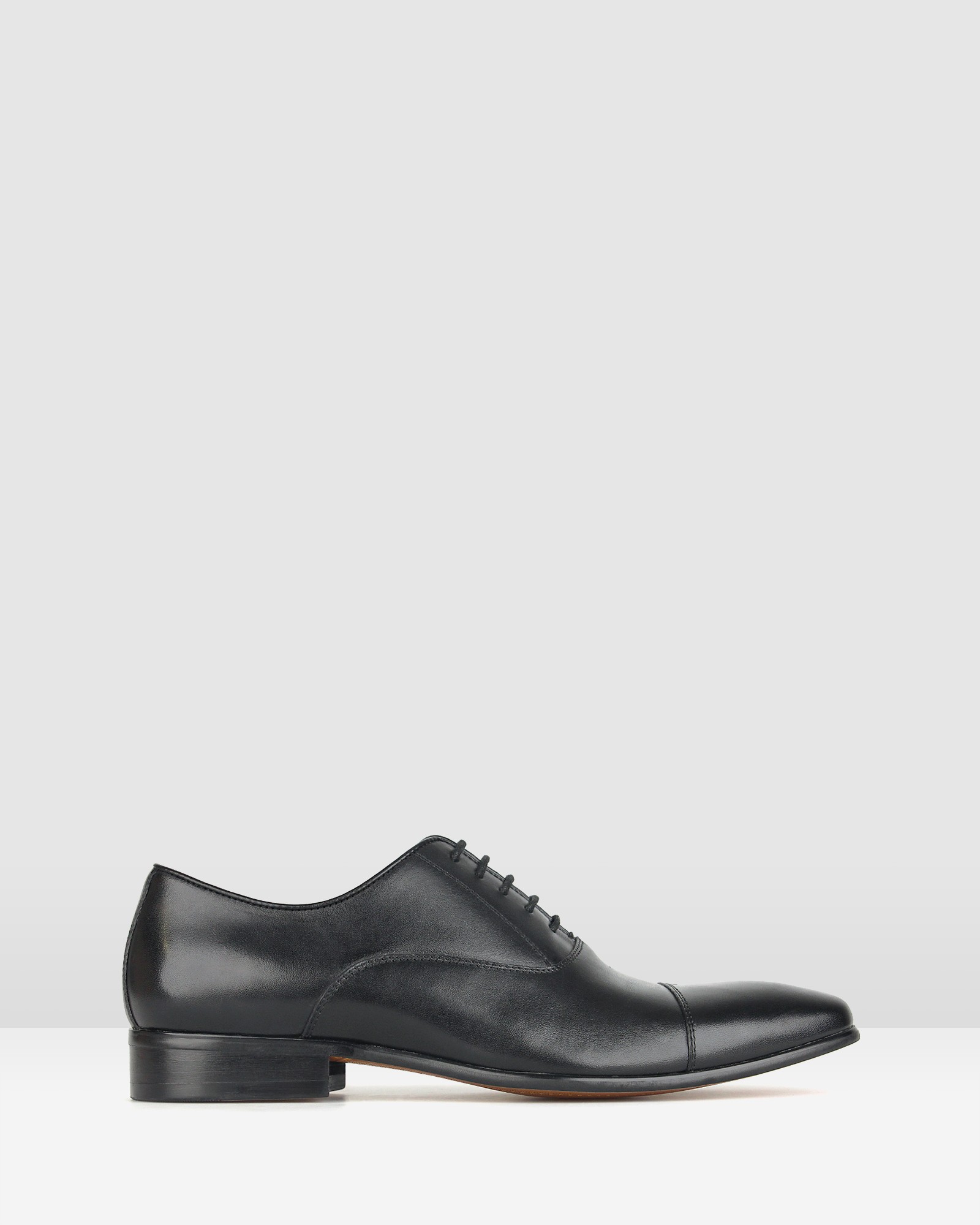 Zap Leather Oxford Dress Shoes Black by Zu | ShoeSales