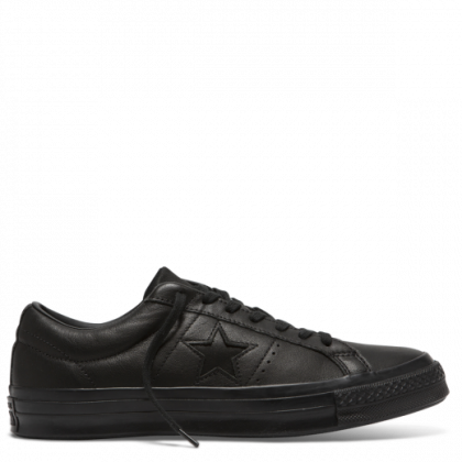 One Star Leather Low Top Black/Black