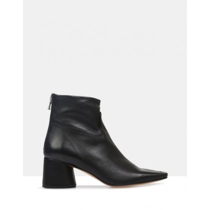 Felix Ankle Boots Black by Beau Coops