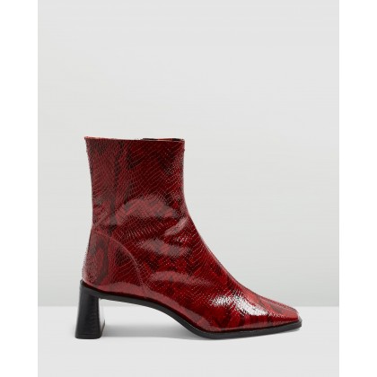 Maja Boots Red by Topshop