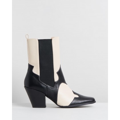Sapphire Ankle Boots Black & Beige by Dazie
