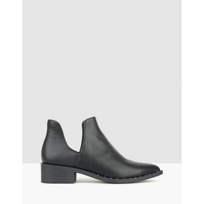 Trace Studded Rand Boots Black by Betts