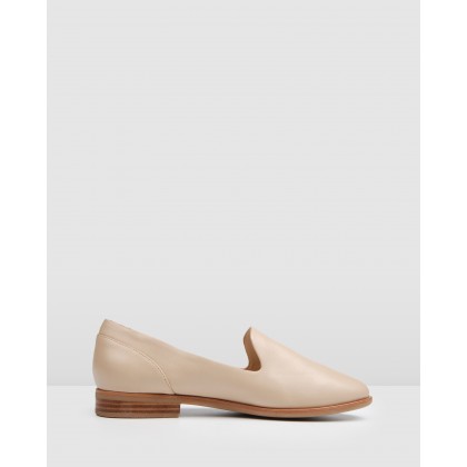 Vicky Casual Flats Beige Leather by Jo Mercer