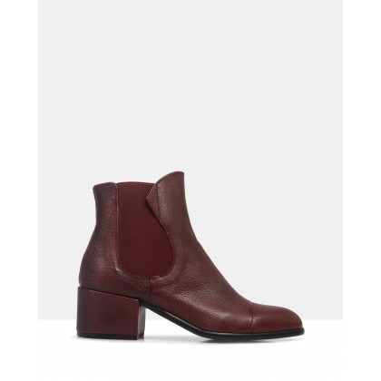 Windsor Ankle Boots Red by Beau Coops