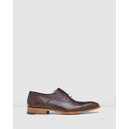 Woodley Oxford Brown by Aquila