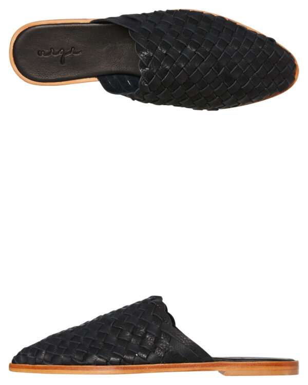 Womens Luella Slide Black Leather